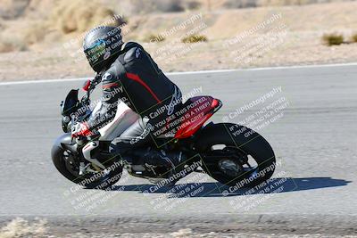 media/Feb-05-2023-Classic Track Day (Sun) [[c35aca4a42]]/Group 2/session 3 turn 13/